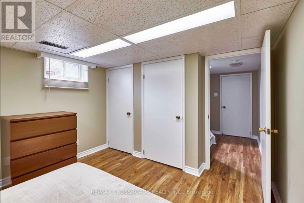 56 Harris Park Drive, Toronto, ON M1L3A7 Photo 4