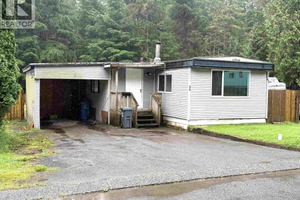 Living room - 56 Hays Vale Drive, Prince Rupert, BC V8J3Z1 Photo 2