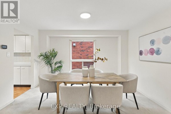 Den - 56 Ingleborough Court, Markham, ON L3R8M4 Photo 4