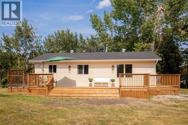 Bedroom - 56 Lakeview Avenue, Gull Lake, AB T0C0J0 Photo 4