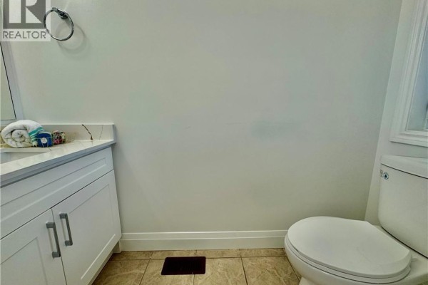 2pc Bathroom - 56 Lena Crescent, Cambridge, ON N1R8P4 Photo 5