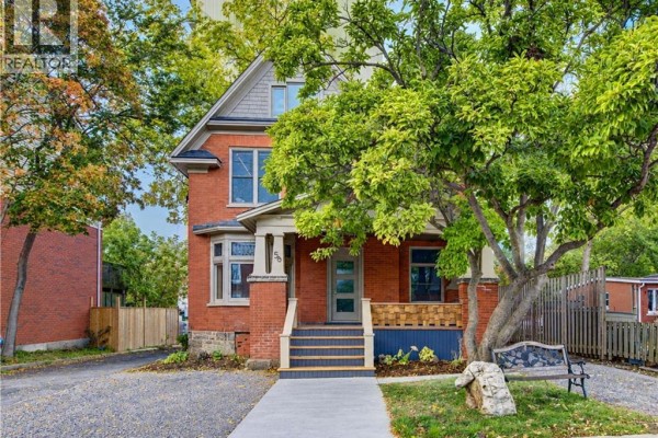 Residential for rent at 56 Mansion Street, Kitchener, ON - MLS® fLqsAa