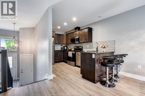 3pc Bathroom - 56 Mill Street East Unit# A, Leamington, ON N8H1S1 Photo 3