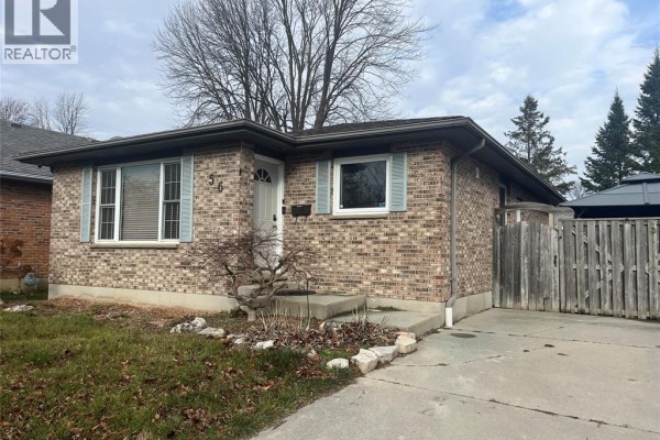 56 Mulberry Court, Chatham, ON, photo 2