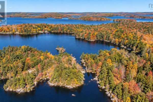 56 Pine Island Drive, Labelle, NS B0T1E0 Photo 5