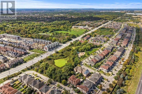 56 Samantha Crescent, Brampton, ON L6Z0C6 Photo 4