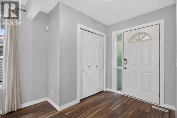 56 Silver Creek Boulevard, Airdrie, AB, photo 3