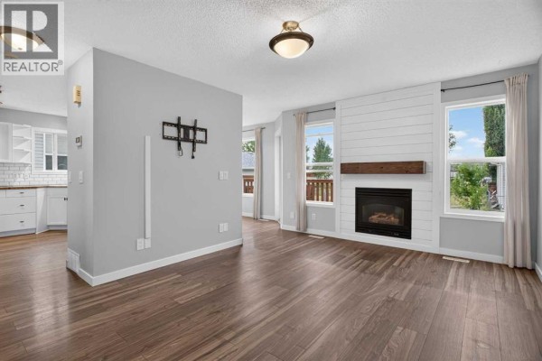 2pc Bathroom - 56 Silver Creek Boulevard, Airdrie, AB T4B2P6 Photo 4