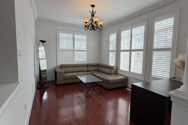 56 Woodvalley Crescent, Vaughan, ON L6A4J6 Photo 5
