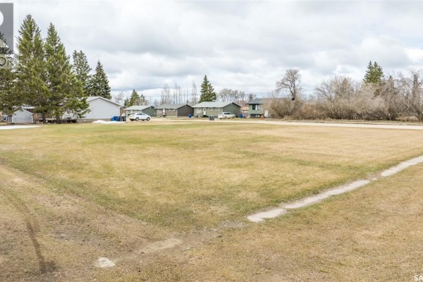 560 1st Avenue S, Duck Lake, SK, photo 3