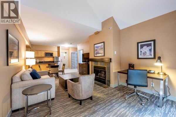 560 4050 Whistler Way, Whistler, BC V8E1H9 Photo 4