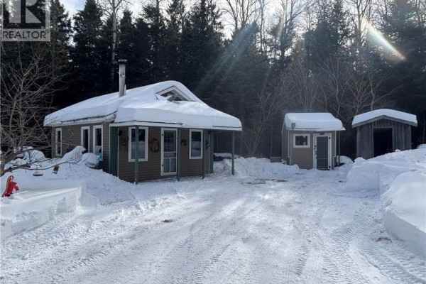 560 Cd Rue Principale, Beresford, NB E8K2A8 Photo 5