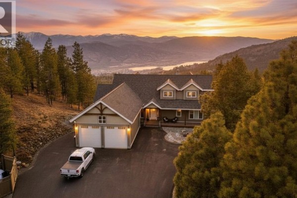 560 Sasquatch Trail, Osoyoos, BC, photo 3