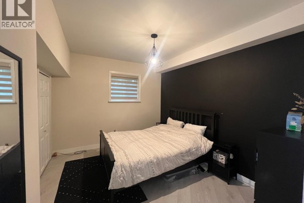 560 Springer Avenue, Burnaby, BC V5B3K7 Photo 4