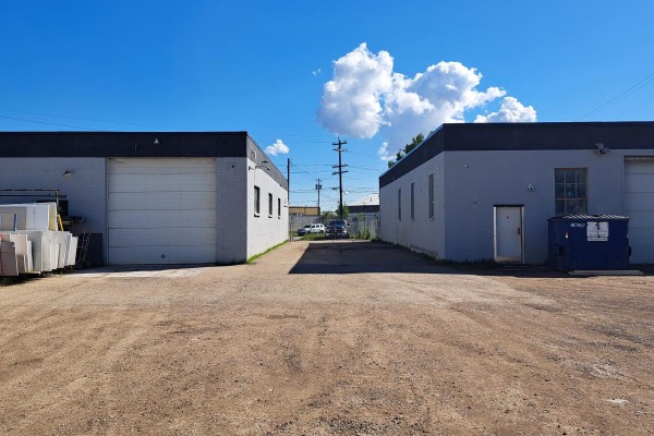 5600 103a St, Edmonton, AB, photo 3