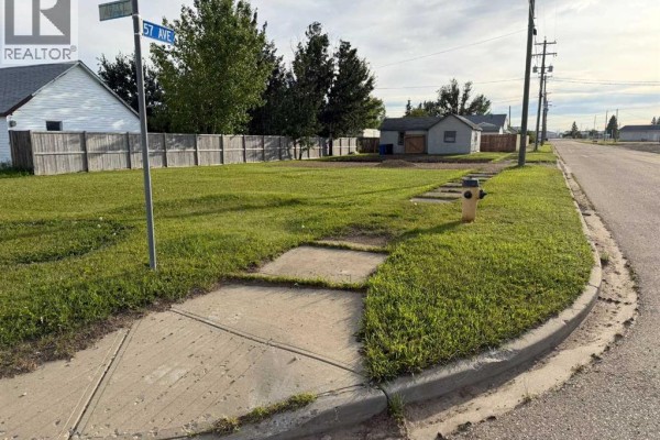 5605 49 Street, Grimshaw, AB T0H1W0 Photo 5