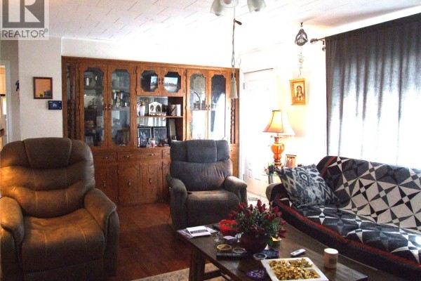 3pc Bathroom - 561 Dome Crescent, Burstall, SK S0N0H0 Photo 5