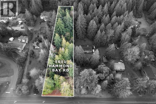 5611 Hammond Bay Rd, Nanaimo, BC V9T5N2 Photo 3