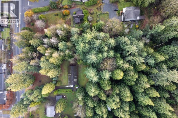 5611 Hammond Bay Rd, Nanaimo, BC V9T5N2 Photo 4