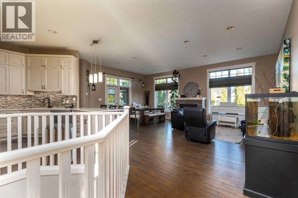 Dining room - 5614 21 Street Close, Lloydminster, AB T9V3N2 Photo 3