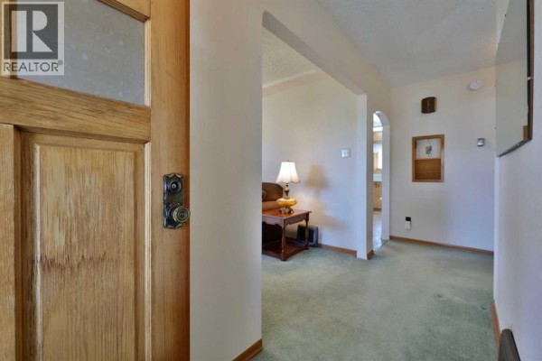 Bedroom - 5615 51 Avenue, Camrose, AB T4V0W3 Photo 4