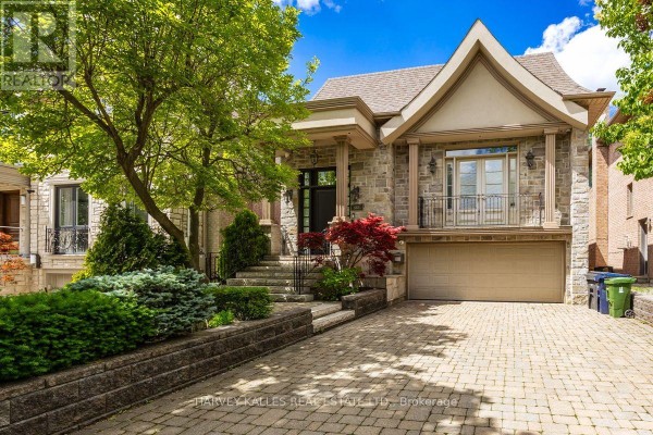 562 Bedford Park Avenue, Toronto, ON, photo 2