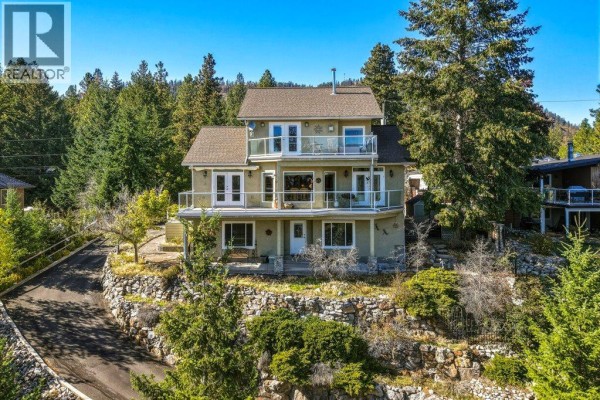 4pc Bathroom - 562 Mountain Drive, Vernon, BC V1H2B7 Photo 4