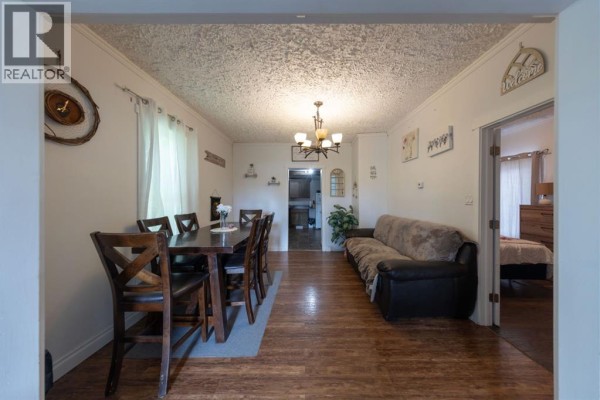 Primary Bedroom - 5620 49 Avenue, Lloydminster, SK S9V0E5 Photo 5