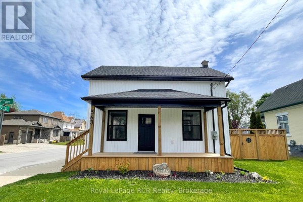 563 7th Avenue, Hanover, ON, photo 3