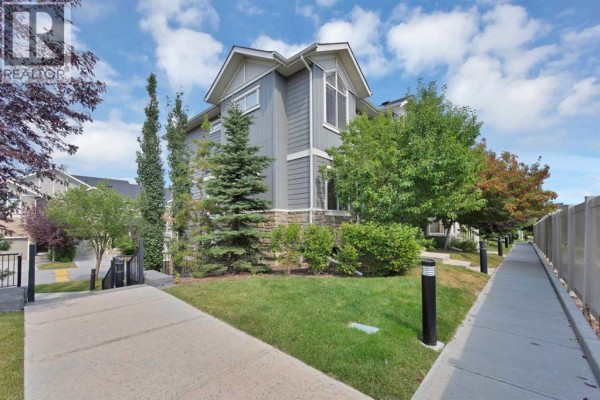 2pc Bathroom - 563 Evanston Manor Nw, Calgary, AB T3P0R8 Photo 4