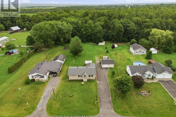 563 Lajeunesse Road, Alfred And Plantagenet, ON K0B1A0 Photo 3