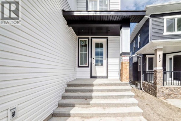 3pc Bathroom - 564 Livingston Way, Calgary, AB T3P1R7 Photo 3