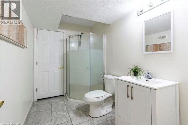 564 Willow Wood Drive Unit# Basement, Waterloo, ON N2T2T5 Photo 5