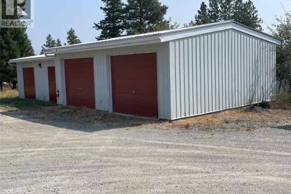 565 Industrial Road D Crescent, Cranbrook, BC V1C6R8 Photo 4