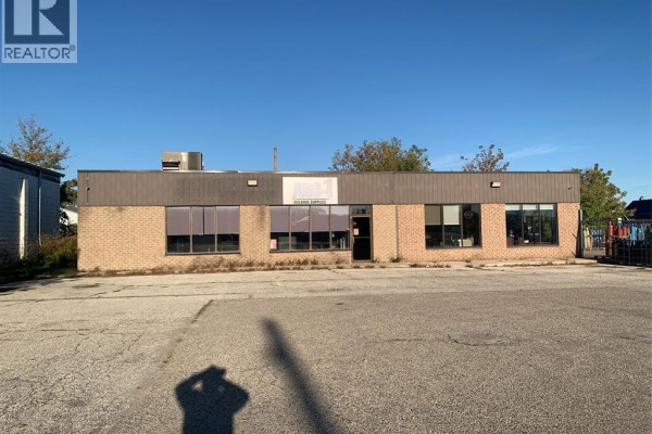 565 Vidal Street South, Sarnia, ON N7V2V8 Photo 4