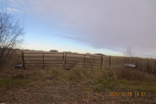 56529 Rge Road 34, Rural Lac Ste  Anne County, AB, photo 3