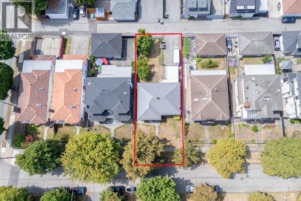 5655 Lancaster Street, Vancouver, BC V5R4A6 Photo 3