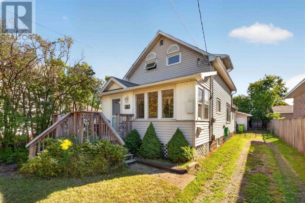 566 Northland Rd, Sault Ste  Marie