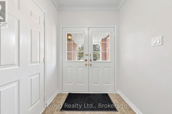 Bedroom 3 - 5661 Volpe Avenue, Mississauga, ON L5V3A6 Photo 5