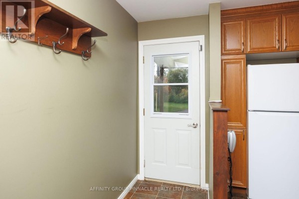 Kitchen - 5666 35 Highway, Kawartha Lakes, ON K0M1N0 Photo 4