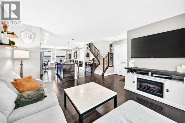 4pc Bathroom - 567 Evanston Drive Nw, Calgary, AB T3P0H4 Photo 5