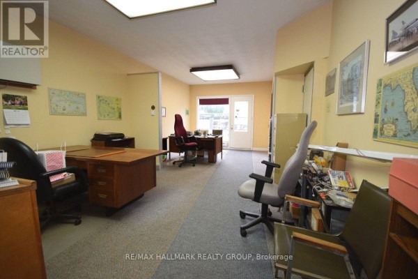 567 Gladstone Avenue, Ottawa, ON K1R5P2 Photo 4