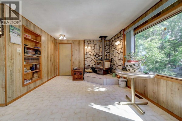 Laundry room - 5670 16 Avenue, Coleman, AB T0K0M0 Photo 5