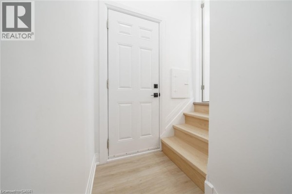 Laundry room - 5678 Woodland Boulevard Unit# 2 (lower), Niagara Falls, ON L2G5K8 Photo 4