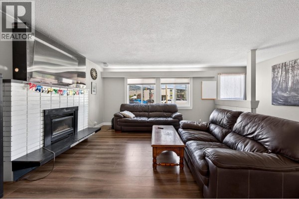 569 Fortune Drive, Kamloops, BC, photo 2