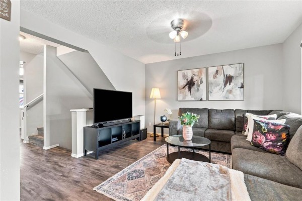 Bedroom - 569 Mountain Avenue, Winnipeg, MB R2W1K8 Photo 5
