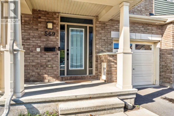 Living room - 569 Rioja Street, Ottawa, ON K2S0H8 Photo 2