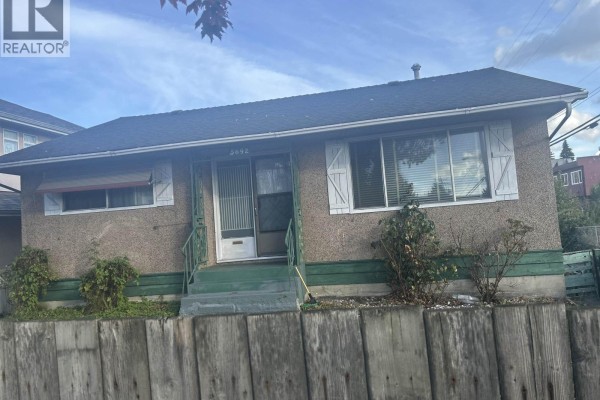 5692 Knight Street, Vancouver, BC V5P2V2 Photo 2