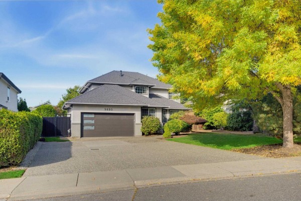5695 185 Street, Surrey