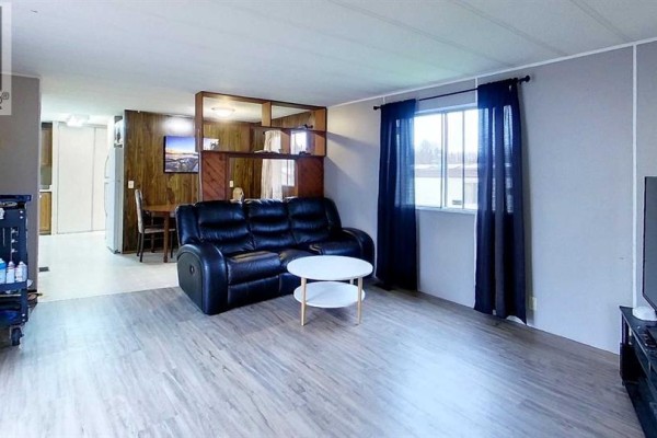 Dining room - 57, 6026 13 Avenue, Edson, AB T7E1N5 Photo 2